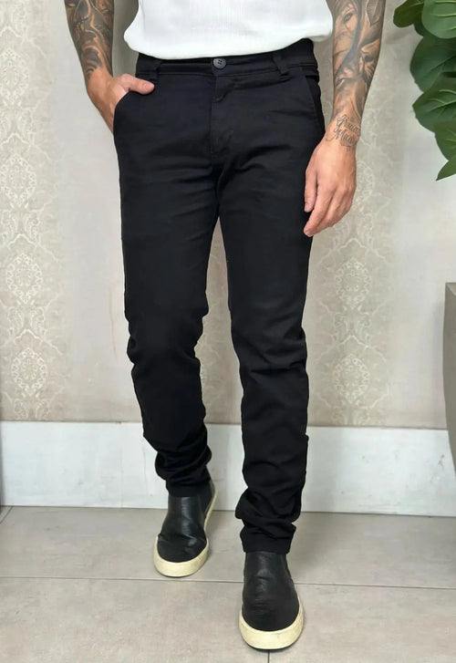 Calça Alfaiataria em Sarja com Elastano Preto | MAGNO