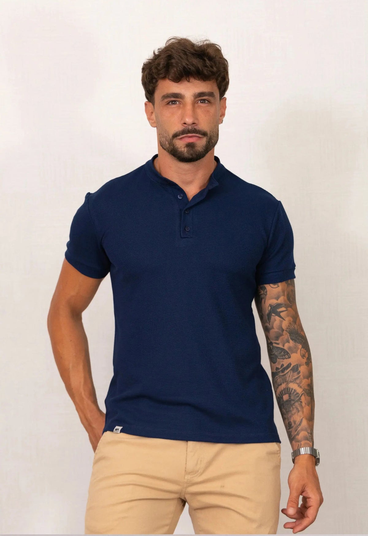 Camiseta Henley Slim Tricot com Elastano Azul Marinho | MAGNO