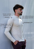 Camiseta Slim Manga Longa Gola Média Bege | MAGNO